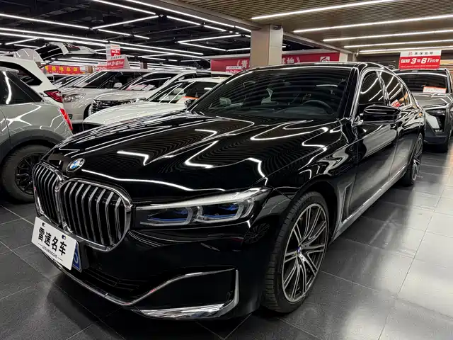 BMW 7 SERIES
