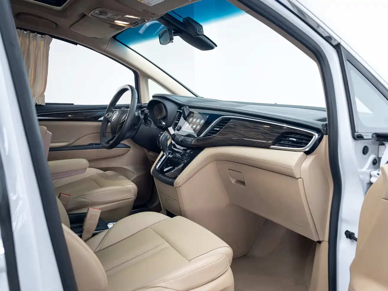 Buick GL8 2017 ES 28T Luxury China V фото 12