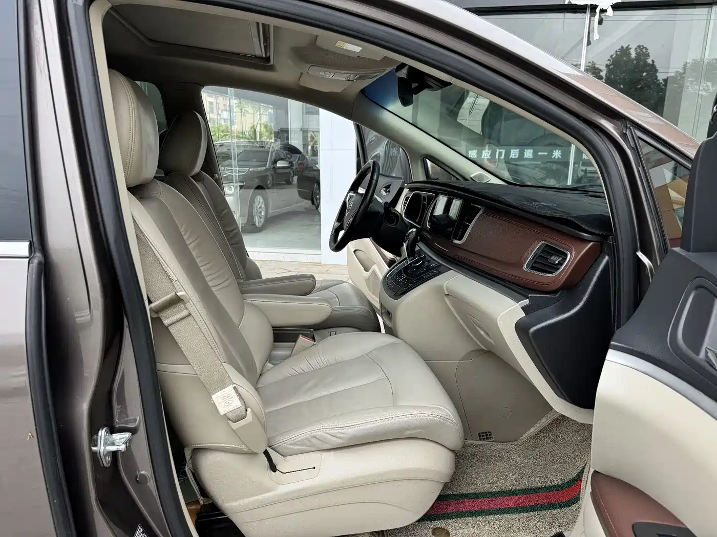 Buick GL8 2017 25S Luxury China V фото 10