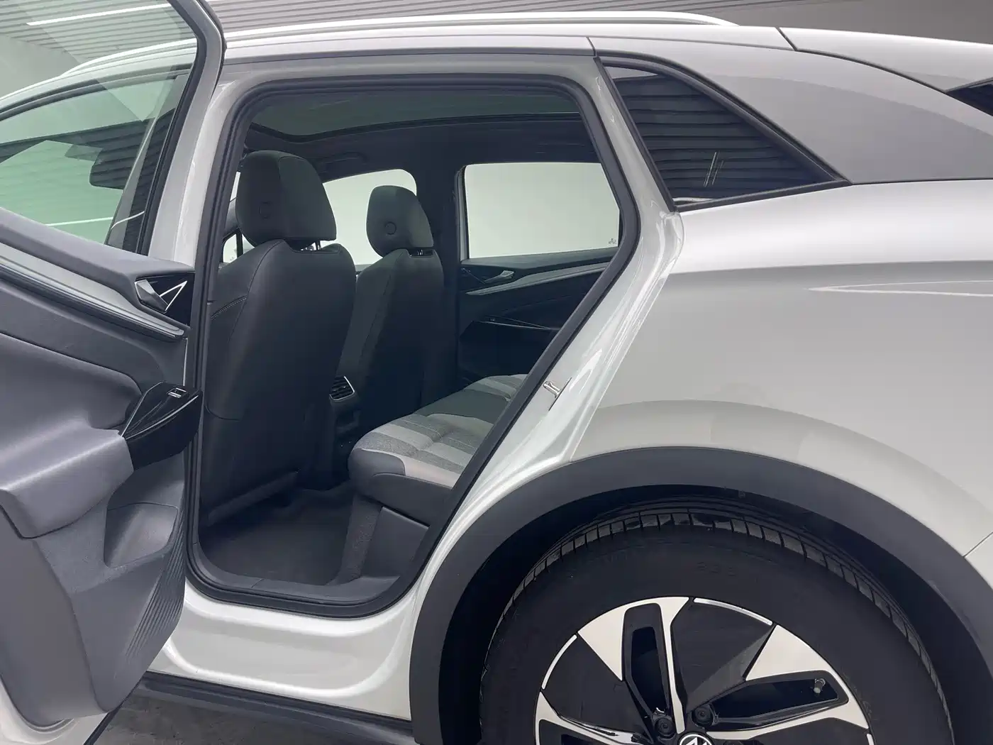 Volkswagen ID.4 CROZZ 2025 2025 Pure Enjoyment Edition