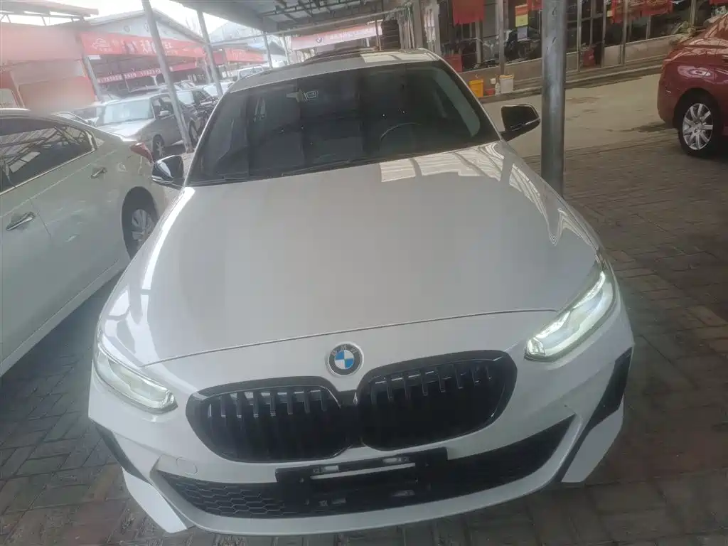 BMW 1 Series 2021 Facelift 120i M Sport Shadow Edition фото 3