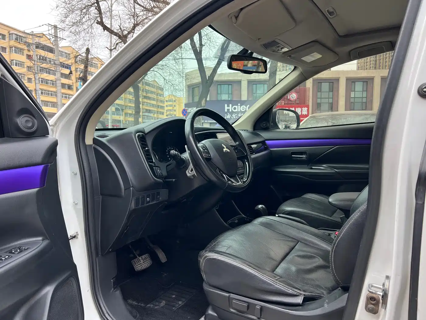 Фото 9 - Mitsubishi Outlander