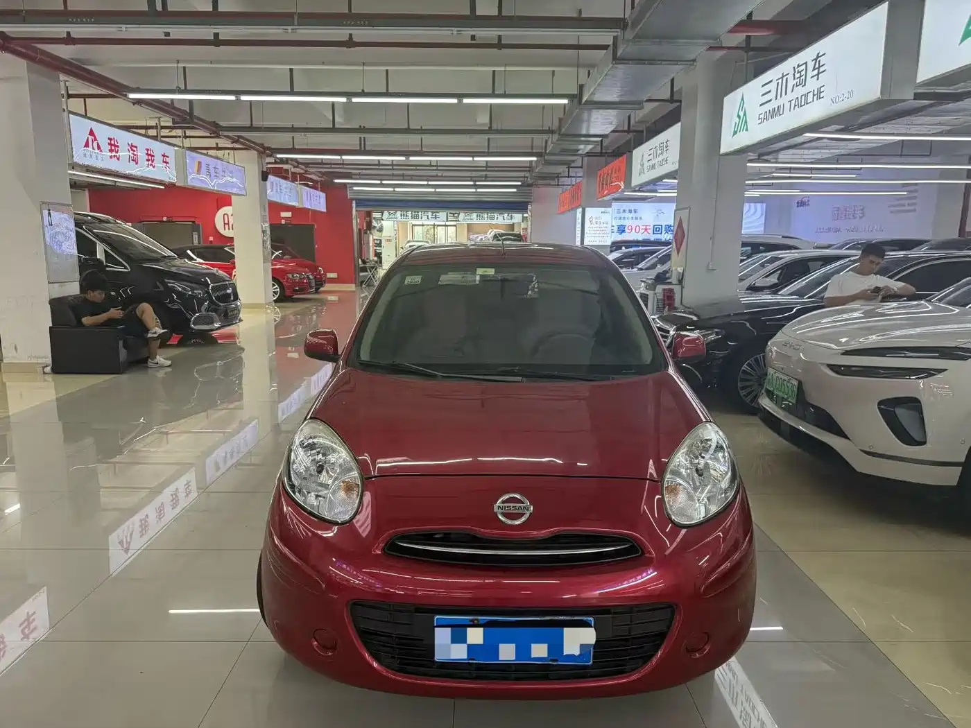 2012 Nissan March