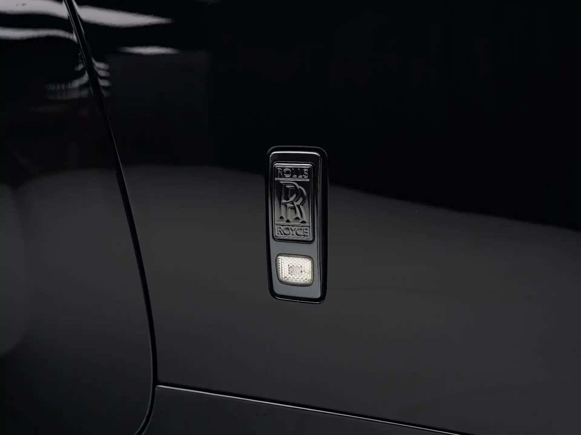 Фото 11 - Rolls-Royce Wraith