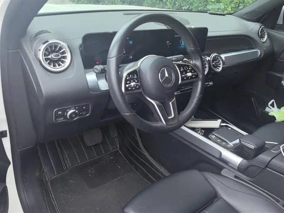 Mercedes-Benz GLB 2022 Model GLB 200 Fashion Edition фото 12