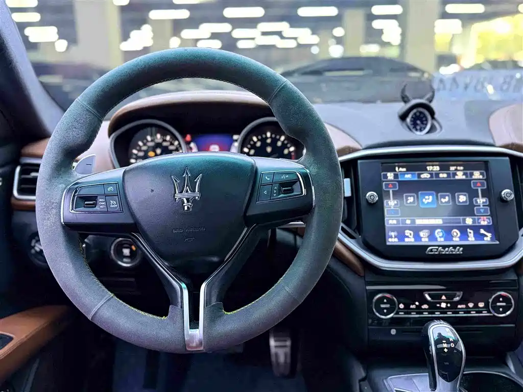 Maserati Ghibli 2015 2014 3.0T Standard