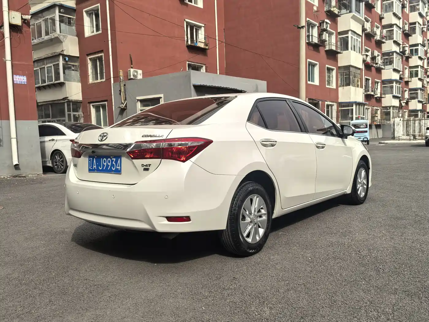 Toyota Corolla 2017 1.2T CVT GL фото 3