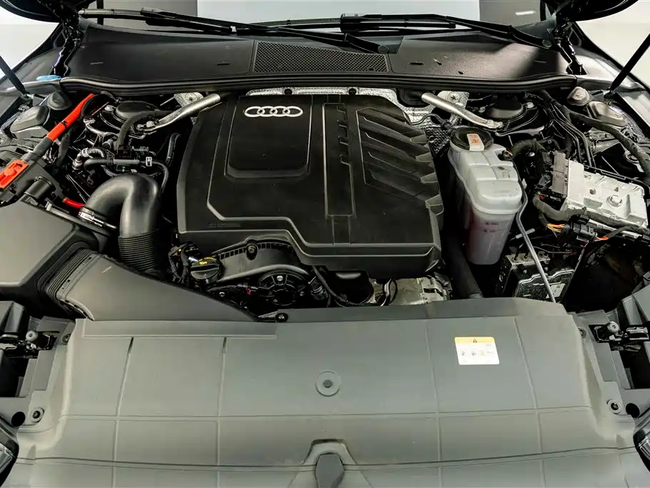 Audi A7L 2025 2024 45 TFSI Luxury