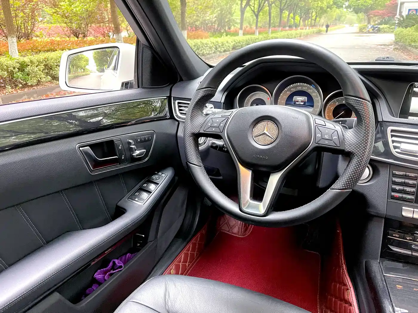 Mercedes-Benz E-Class 2014 Facelift E 300 L Sport фото 7