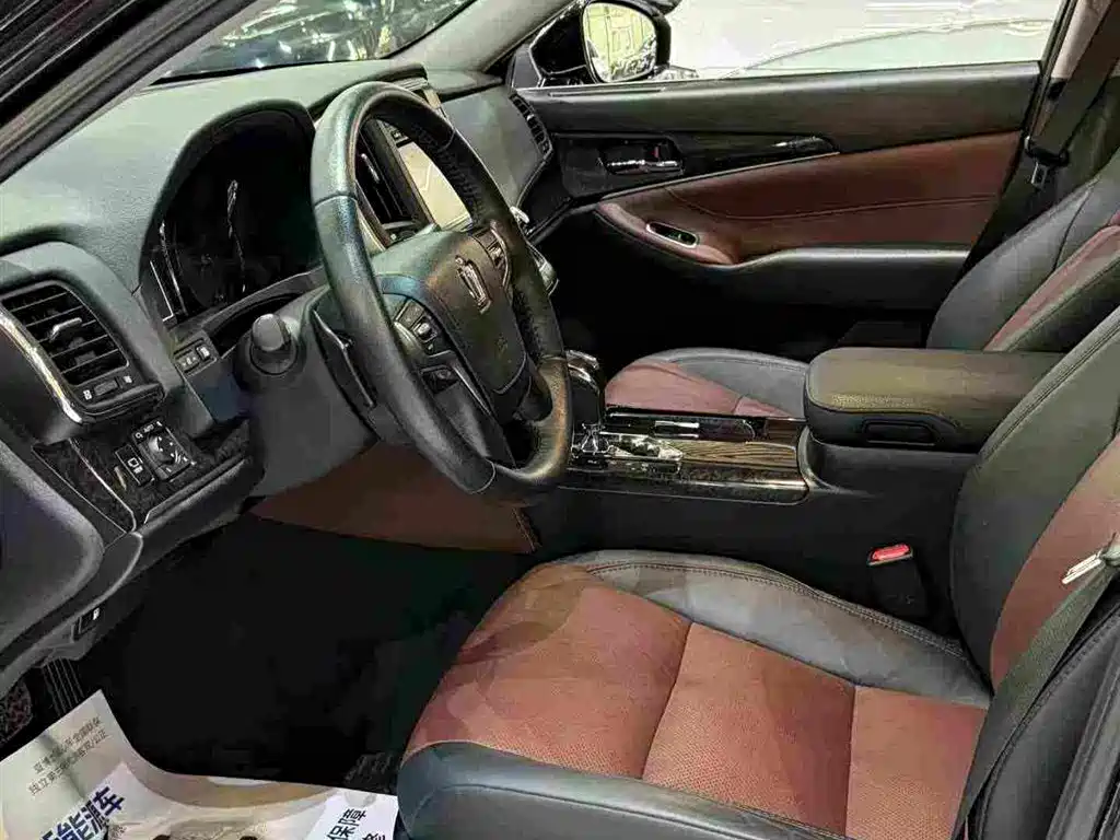 Toyota Crown 2019 2018 2.0T Sport Edition