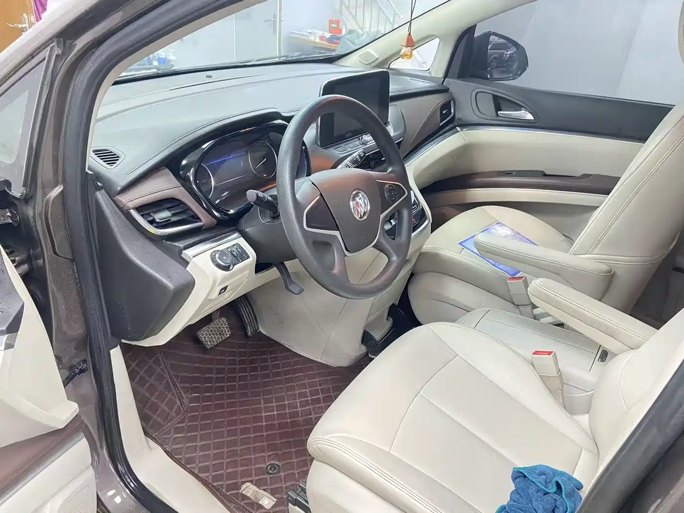 Buick GL8 2022 Land Business Class 652T Comfort фото 5