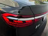 صورة 9 - Audi A8