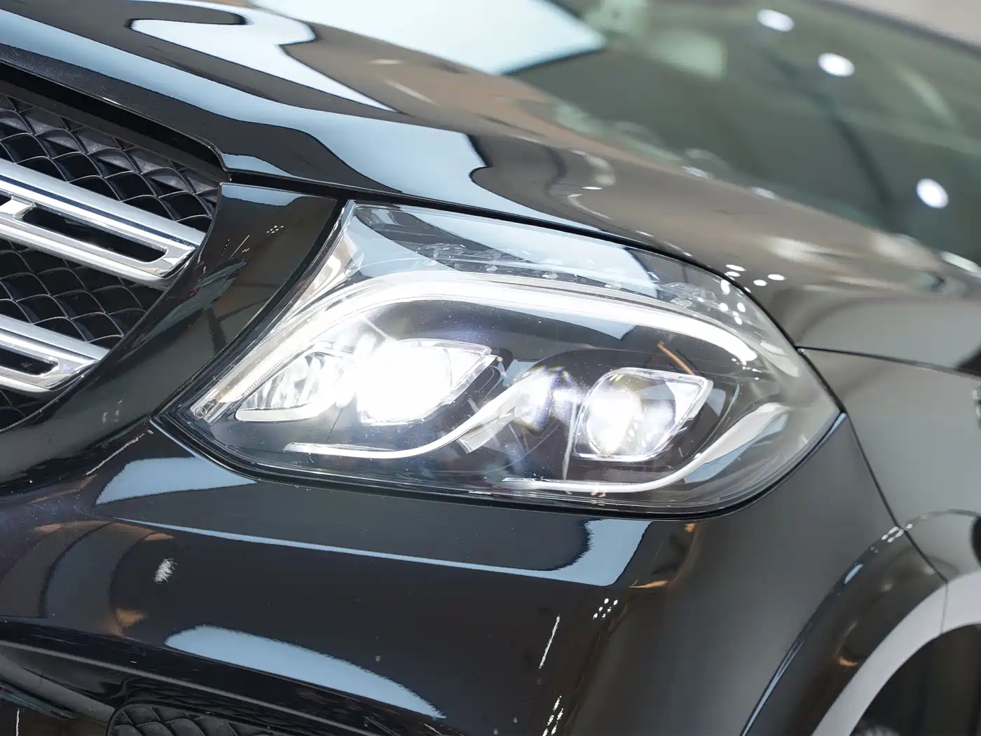 Mercedes-Benz GLS 2017 GLS 400 4MATIC Dynamic фото 7