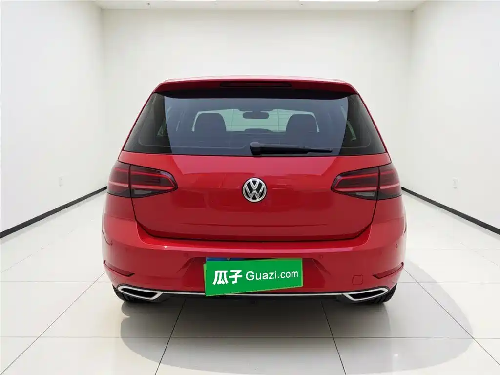 Volkswagen Golf 2018 230TSI Automatic Luxury фото 19