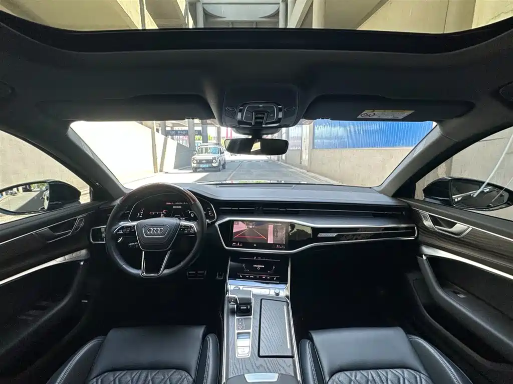 Audi A6L 2025 45 TFSI quattro Premium Sport фото 11