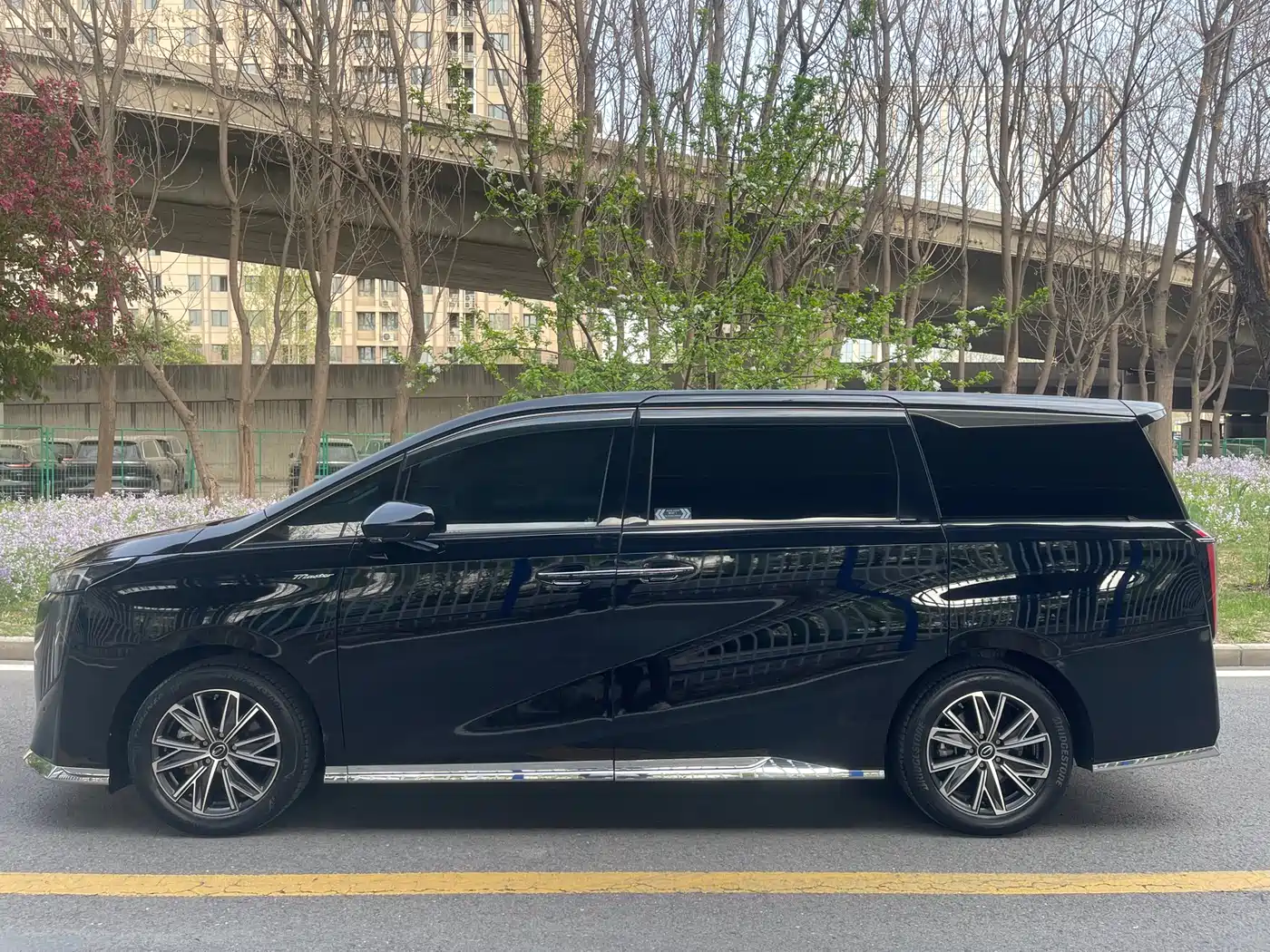 GAC Trumpchi Trumpchi M8 2024 Master Series 400T Premium Edition фото 4