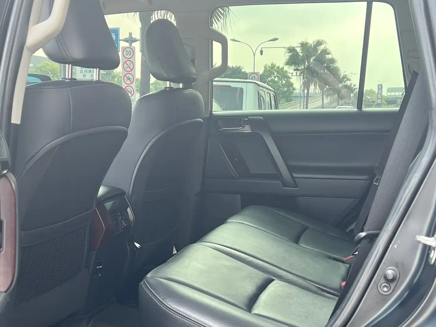 Toyota Prado 2014 4.0L Automatic TX-L фото 13