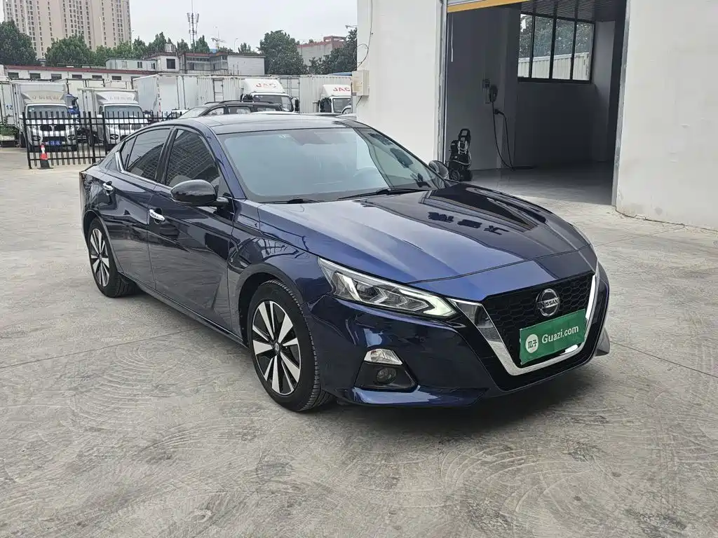 Фото 4 - Nissan Teana