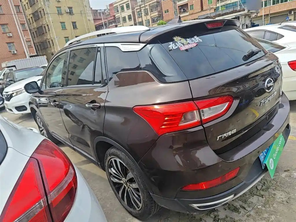 GAC Trumpchi Trumpchi GS4 2017 235T Automatic 2WD Luxury Smart Connected Edition фото 5