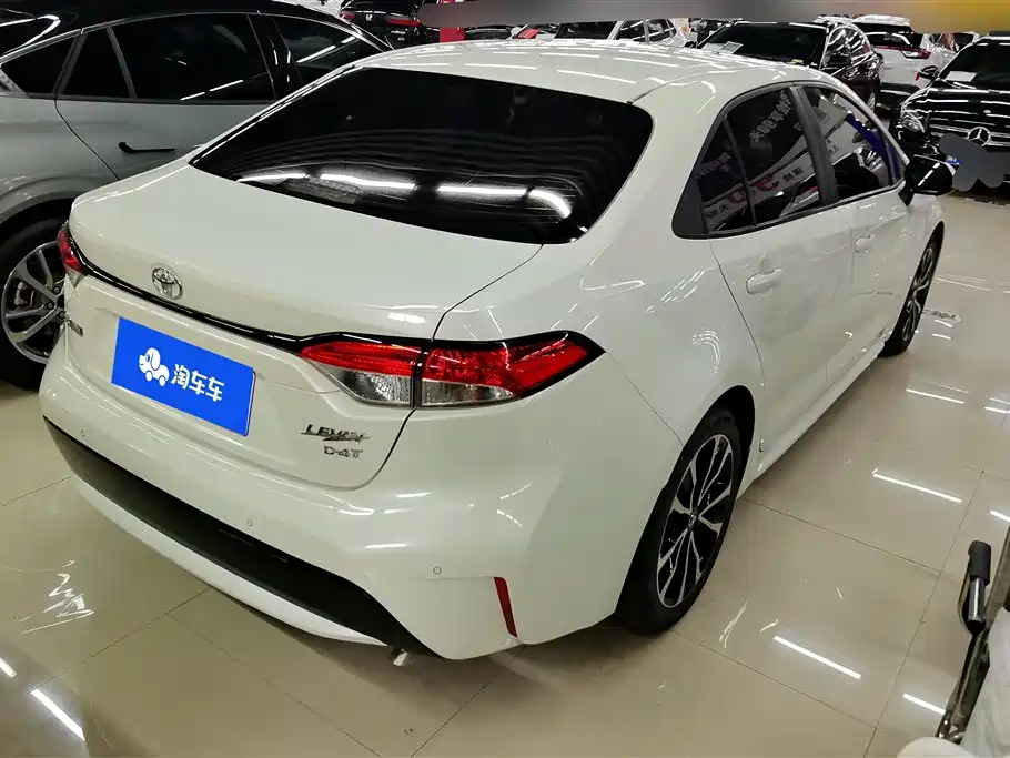 Toyota Levin 2019 185T CVT Sport Edition China VI фото 3