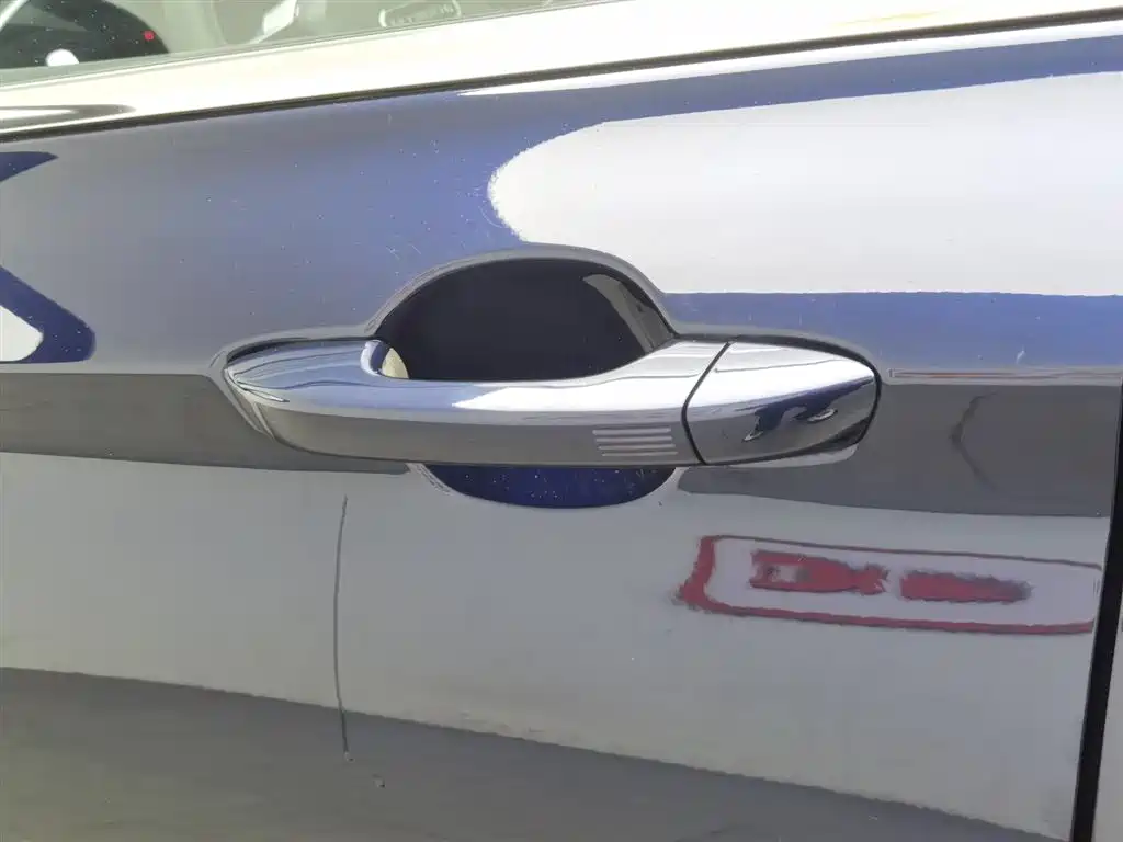 SKYWORTH AUTO SKYWORTH EV6