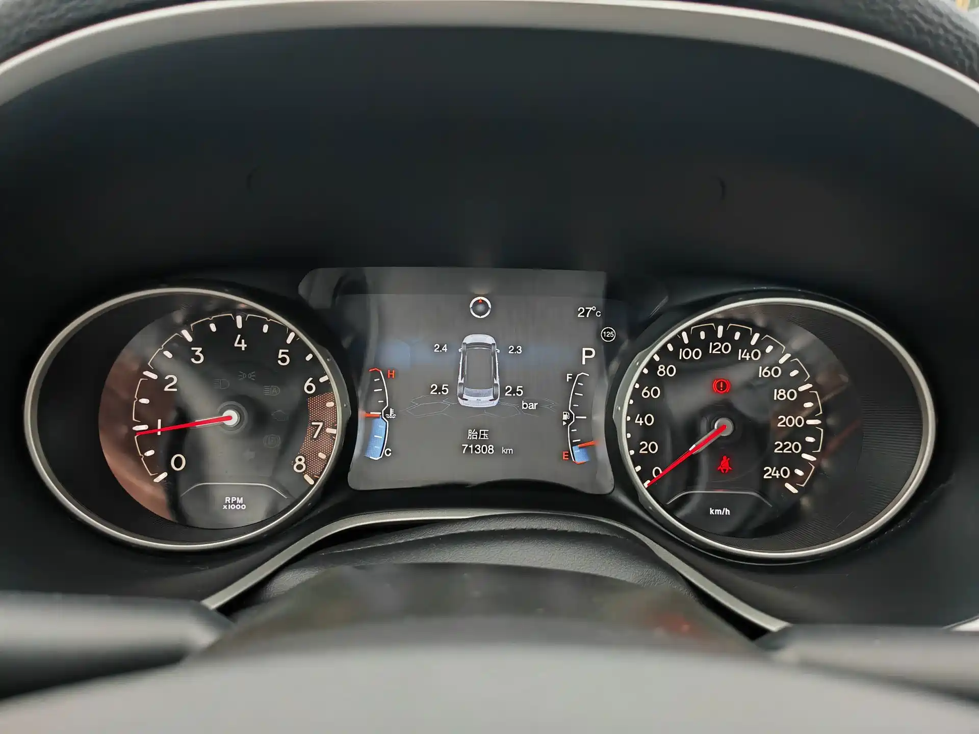 Фото 4 - Jeep Compass