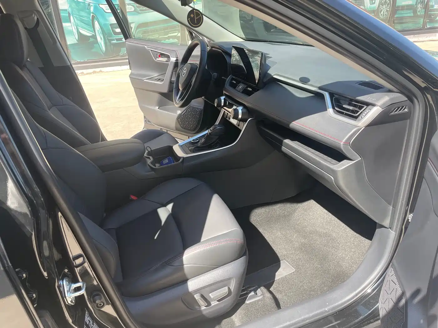 Toyota Wildlander New Energy 2023 High Performance 2.5L AWD Turbo Edition фото 8