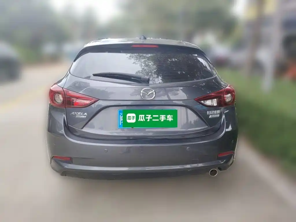 Photo 5 - Mazda Mazda 3