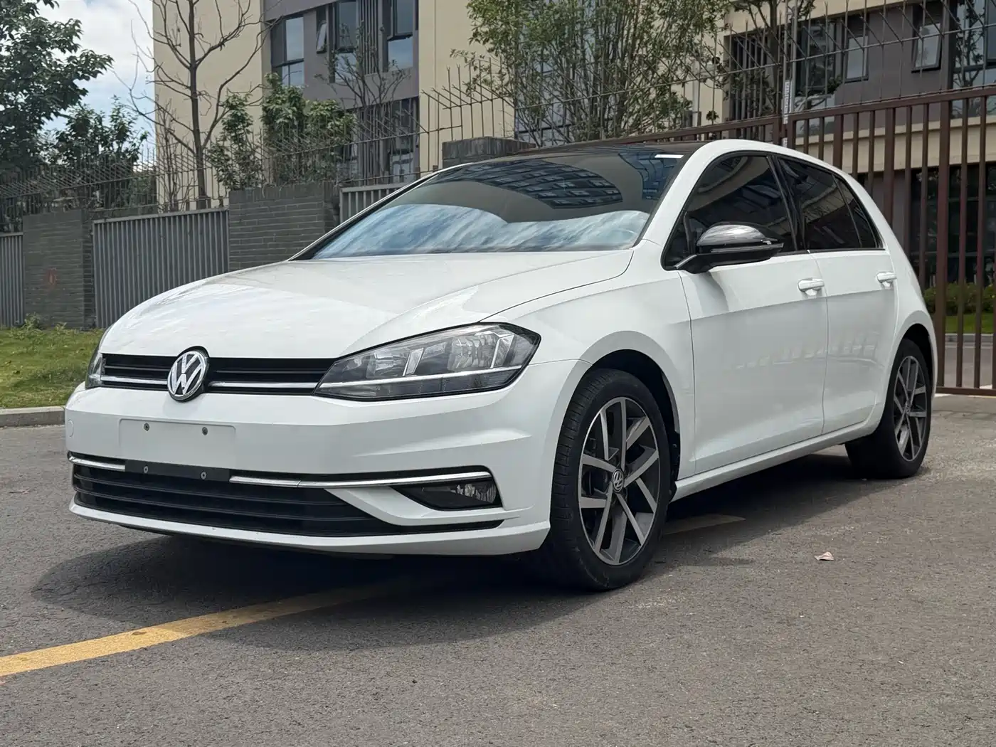 Volkswagen Golf 2020 Beloved Edition 280TSI DSG Comfort