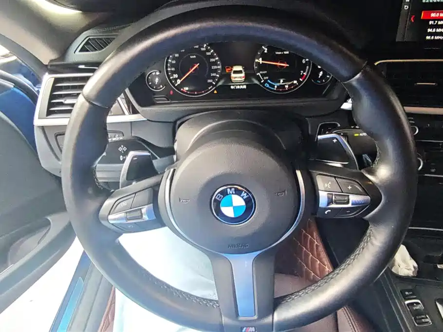 BMW 3 Series 2019 320Li M Sport Package фото 15