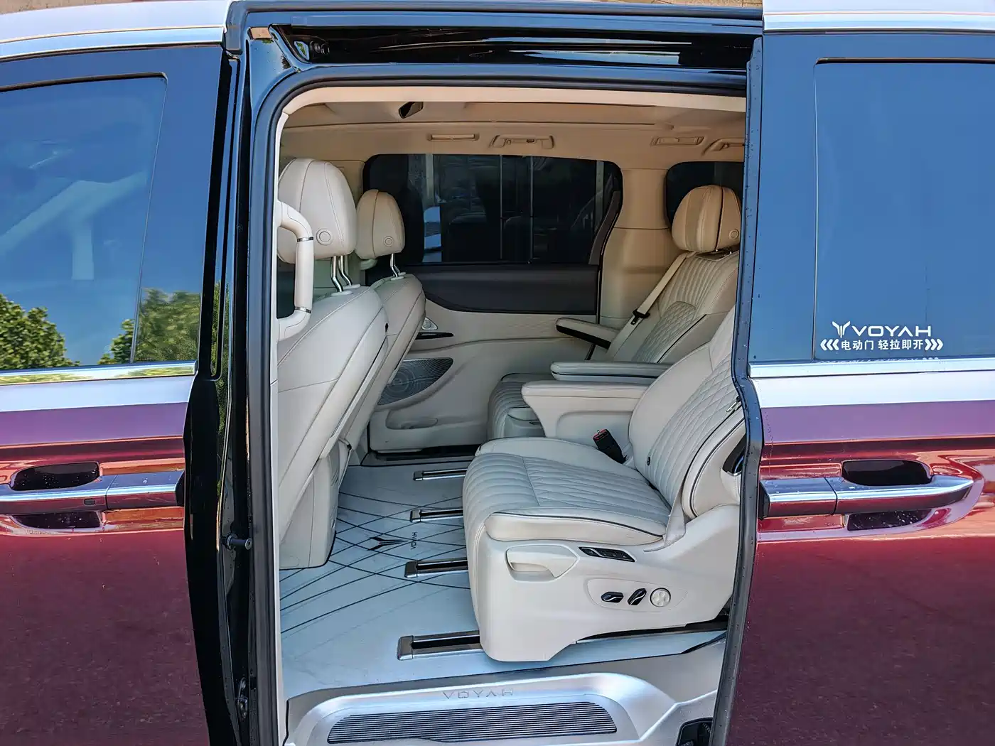 Voyah Auto Voyah Dreamer 2022 Low-carbon Dream+Smart Package фото 9