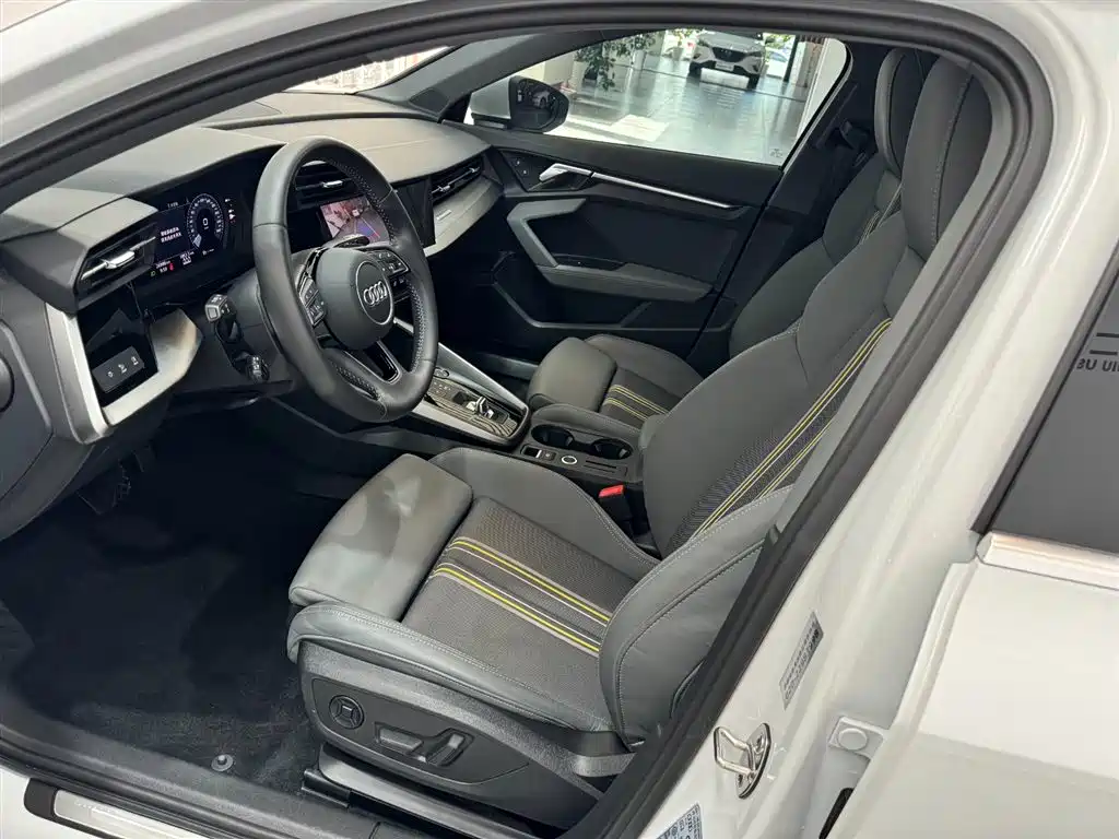 Audi A3 2021 Sportback 35 TFSI Fashion Sport фото 5