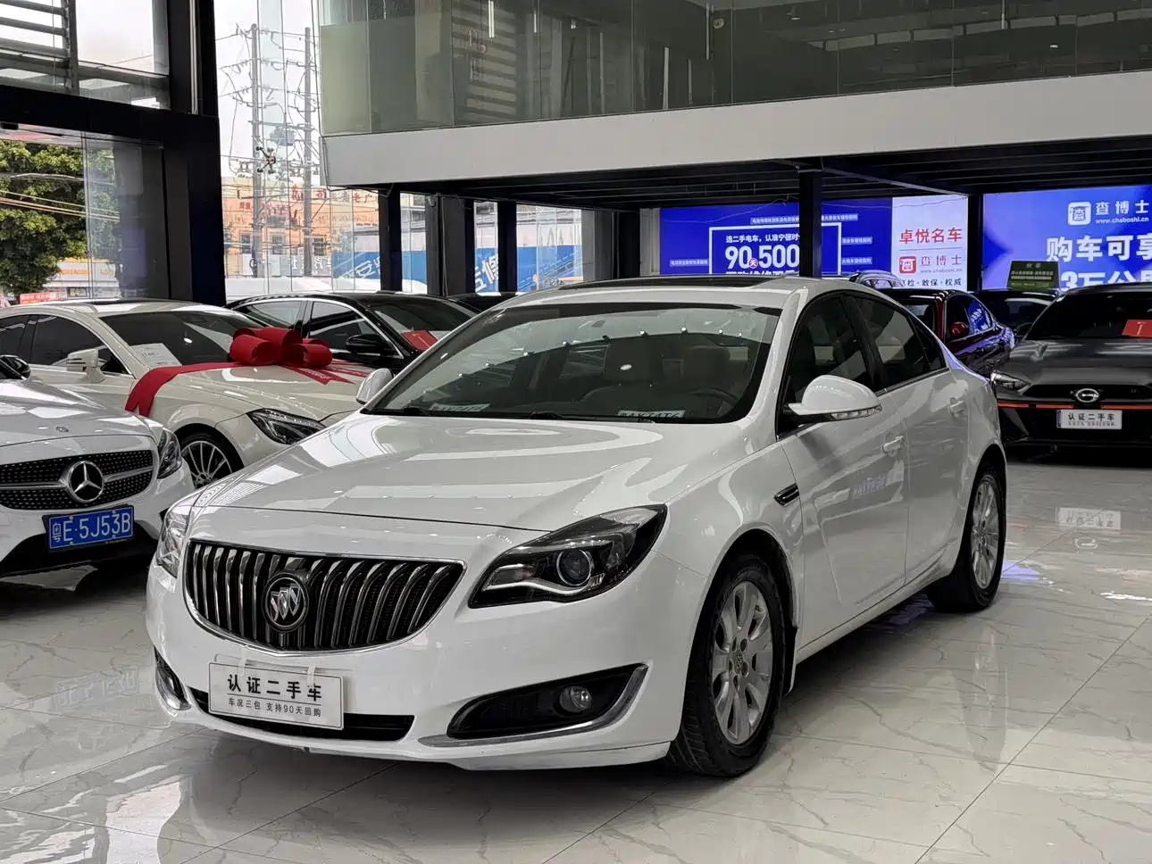 Buick Regal 2015 2.0L Leading Fashion Model