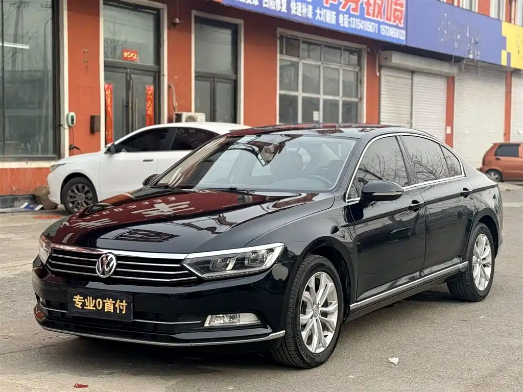 Volkswagen Magotan 2017 330TSI DSG Luxury фото 3