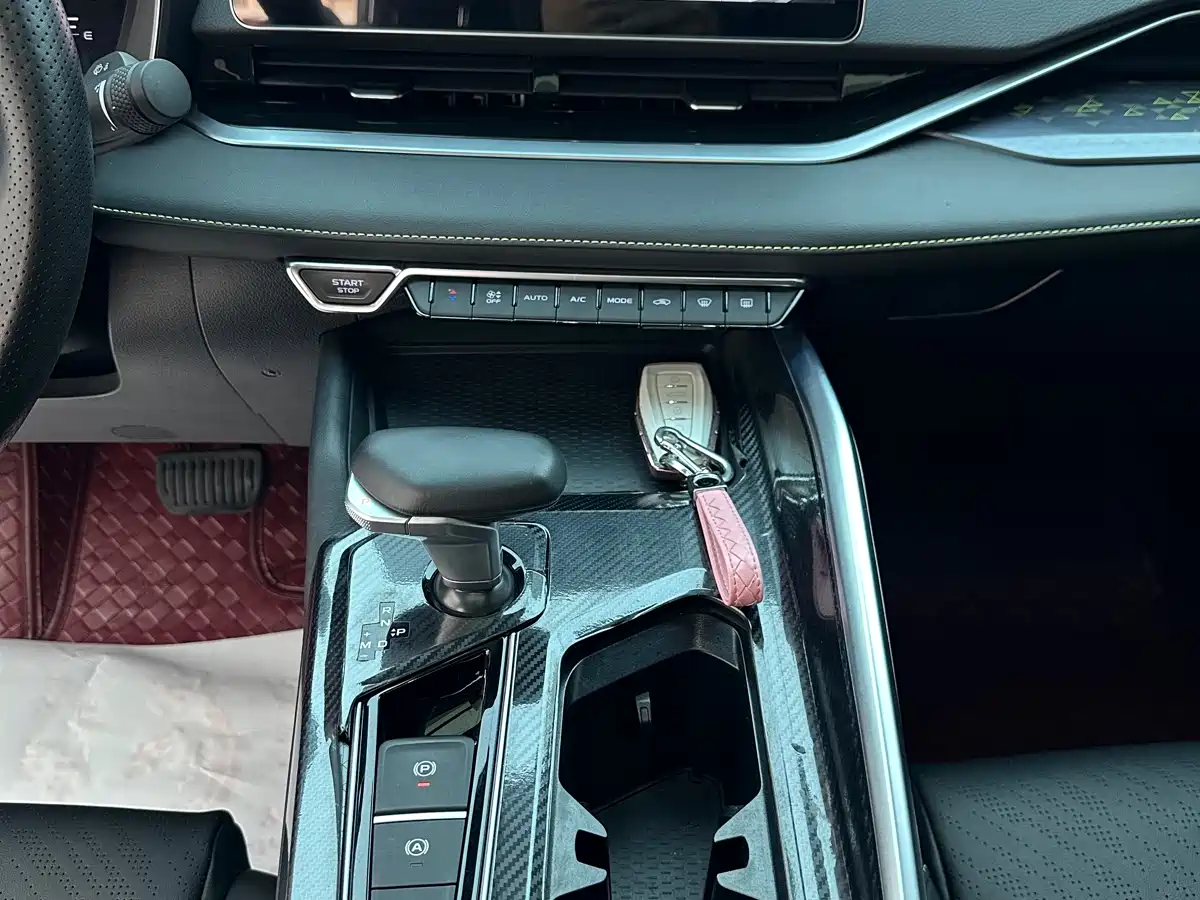 GEELY AUTOMOBILE XINGRUI