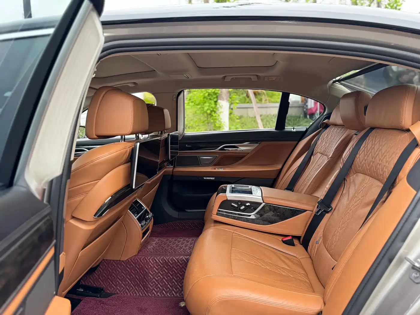 BMW 7 Series 2016 730Li Luxury фото 6