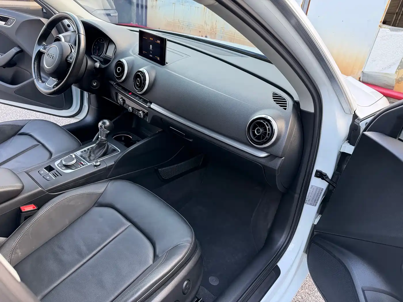 Audi A3 2016 Sportback 35 TFSI Style фото 9
