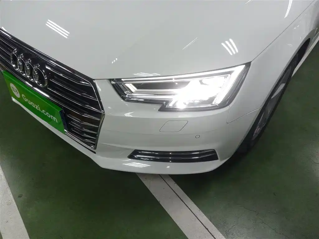 Audi A4L 2017 Plus 40 TFSI Fashion фото 24