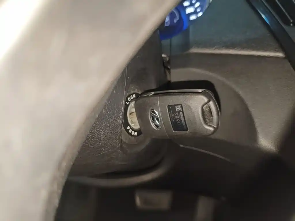 Hyundai Sonata 2016 2015 Classic 2.0L Automatic Leading Edition