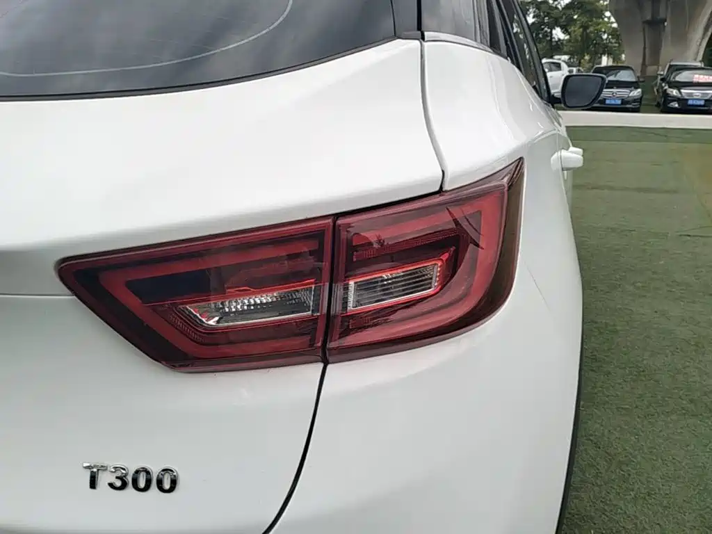 Zotye T300 2024 2023 T300L 1.5L Manual Standard Edition