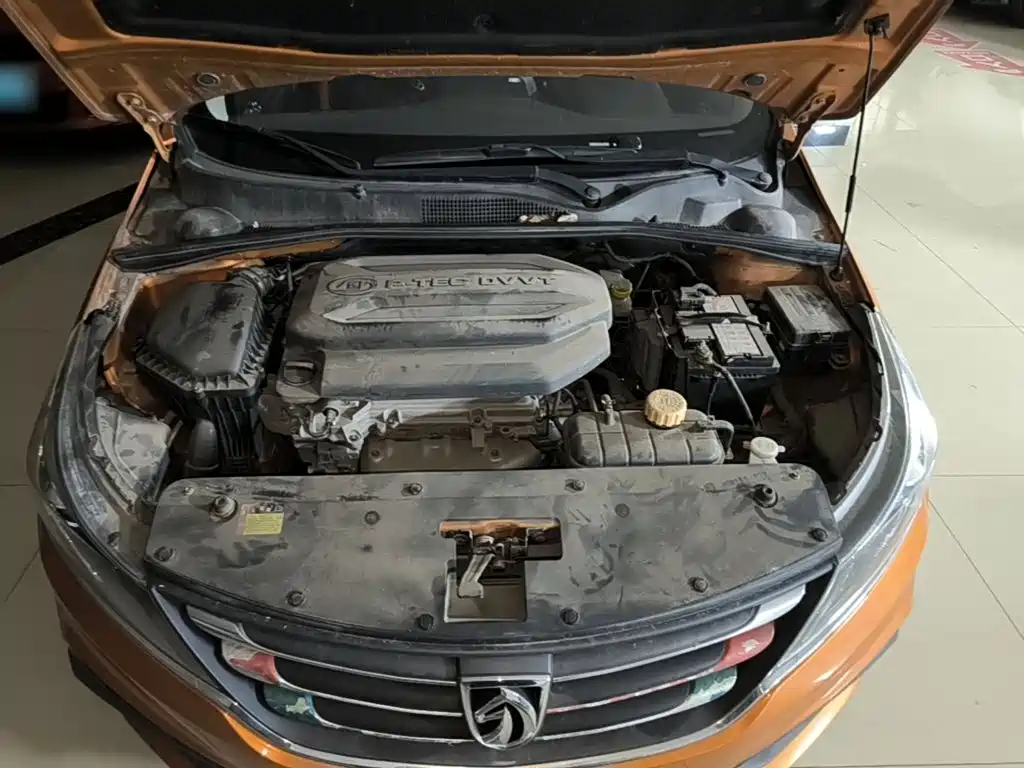 Baojun 310 2017 2017 1.5L Manual Luxury