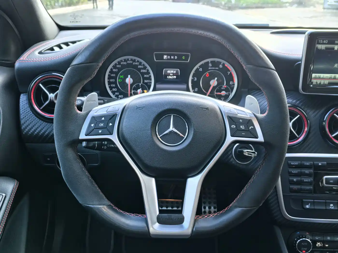Mercedes-Benz A-Class AMG (Import) 2014 AMG A 45 4MATIC фото 11