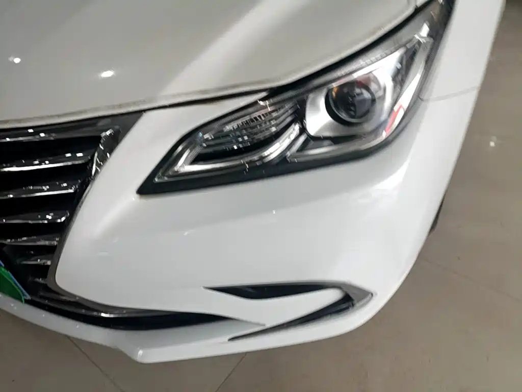 Changan Raeton CC 2018 2018 1.5T Automatic Luxury Class China V