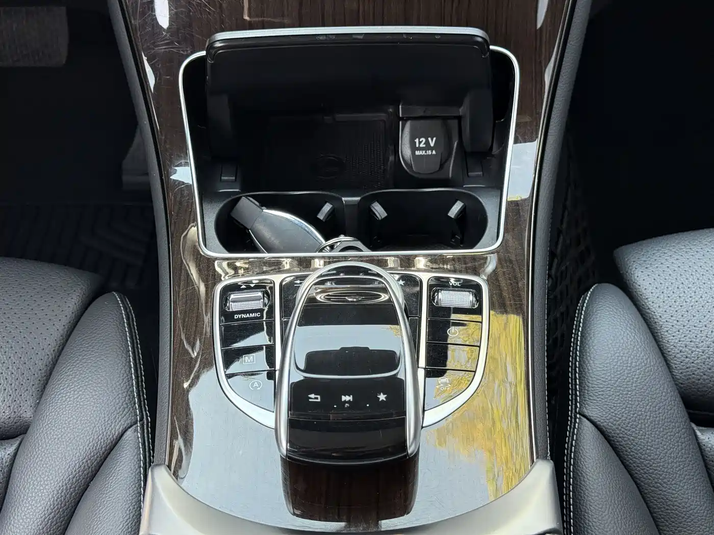 Mercedes-Benz GLC 2019 GLC 260 L 4MATIC Luxury фото 15