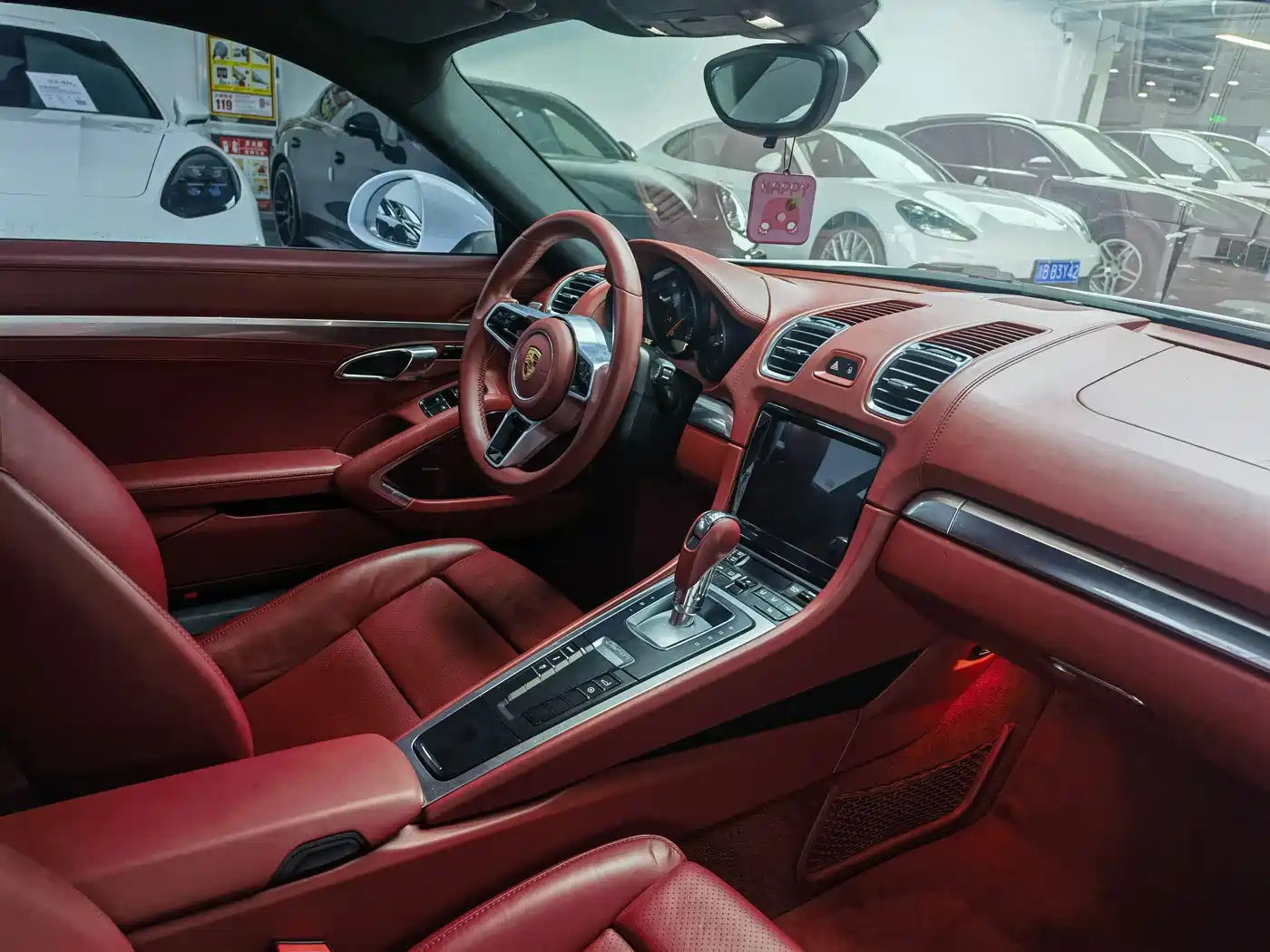 Porsche Cayman 2013 Cayman 2.7L фото 10