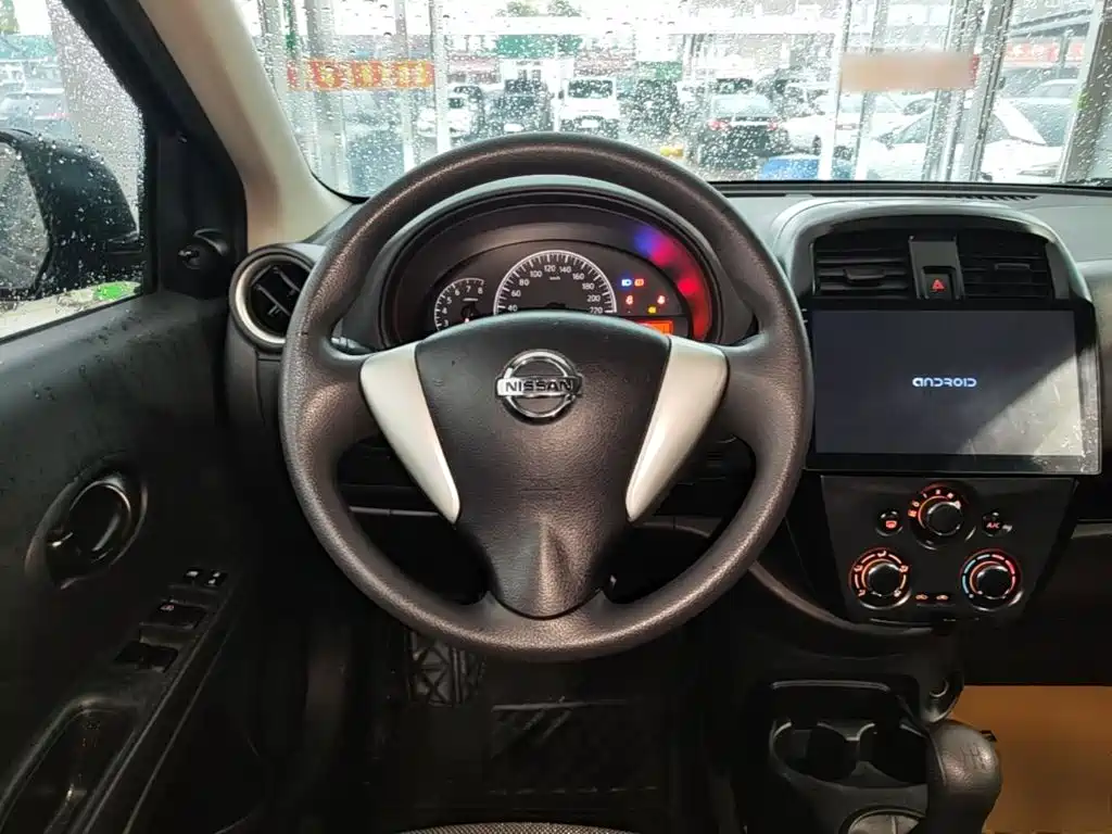 Nissan Sunny 2017 2015 1.5XE Manual Comfort