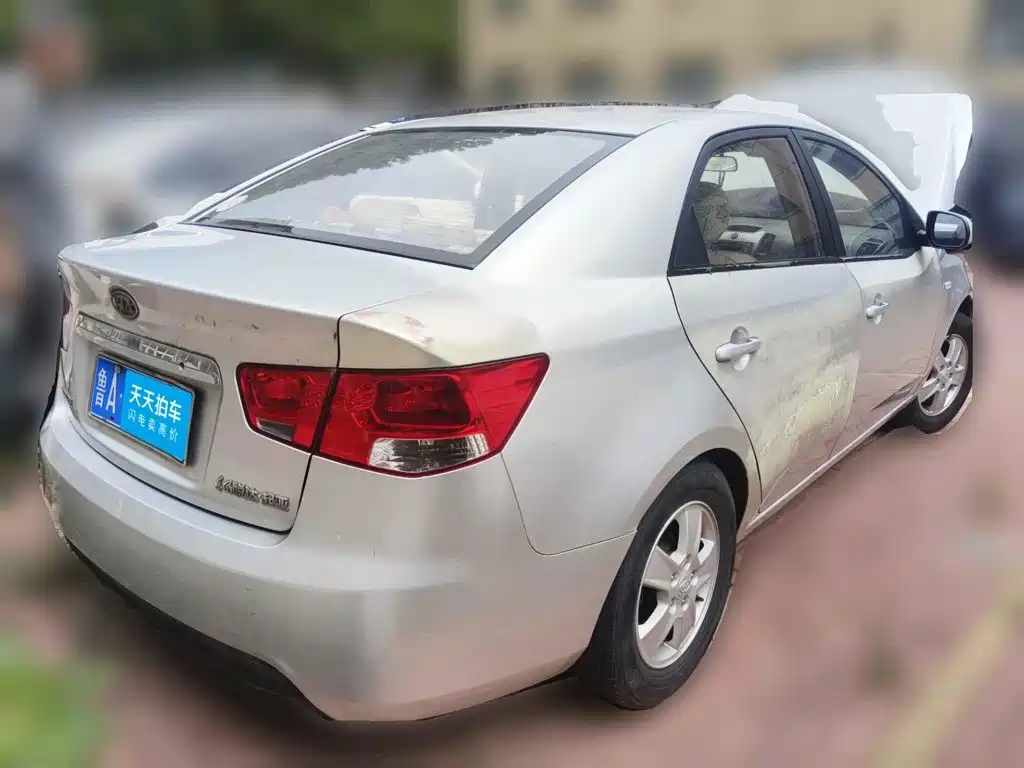 Kia Forte 2010 2009 1.6L MT GL