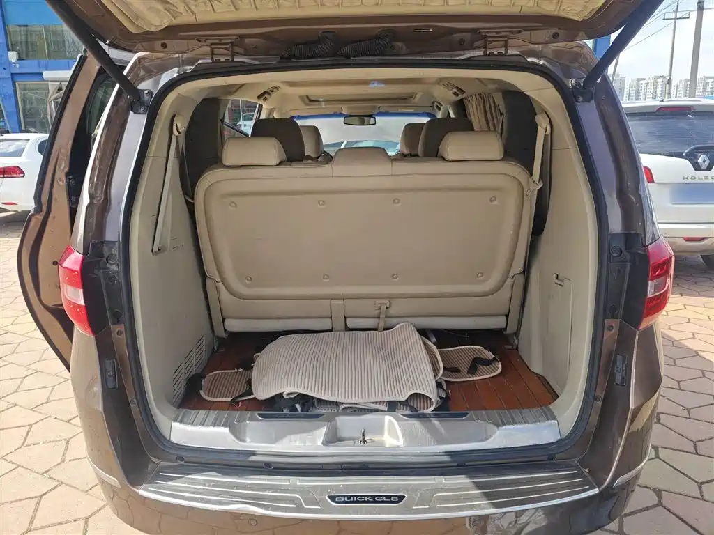 Buick GL8 2018 28T Luxury Model China VI фото 19
