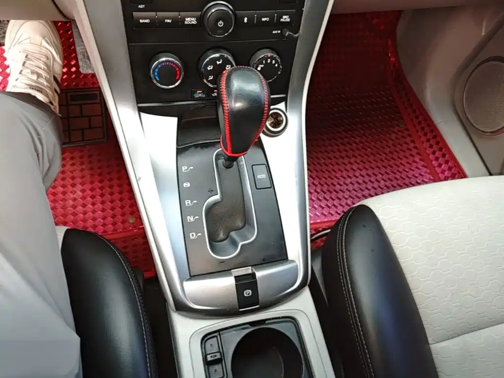 Chevrolet Captiva 2016 2015 2.4L 2WD Urban Edition 5-seater