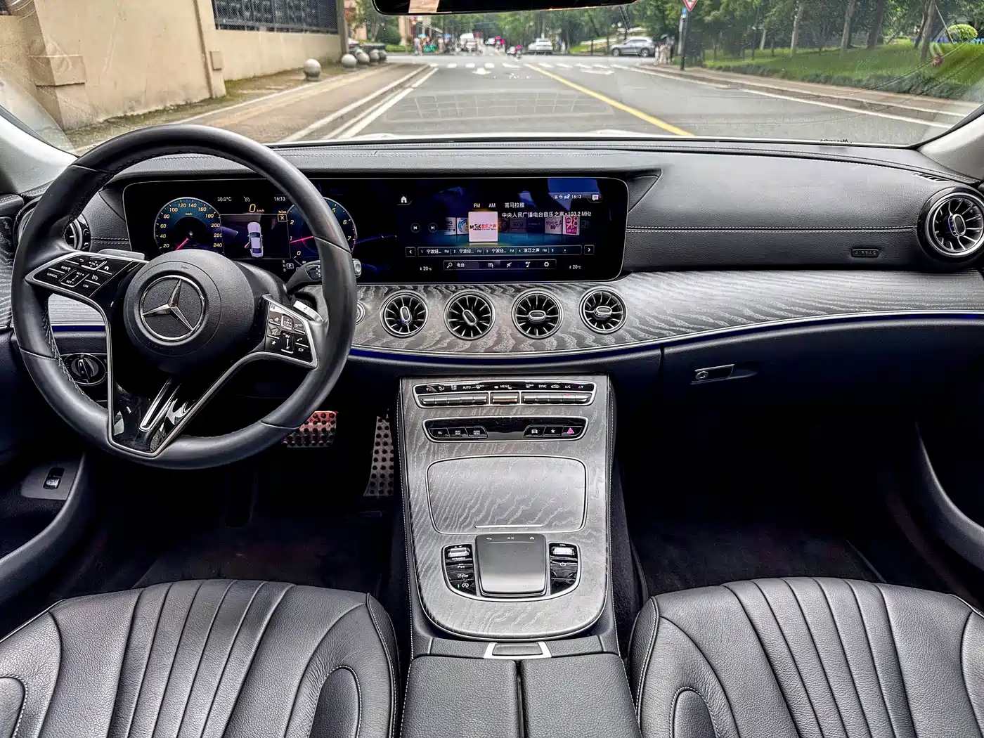 MERCEDES-BENZ CLS